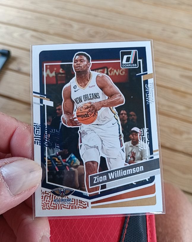 2023-24 Panini Donruss #122 Zion Williamson — front