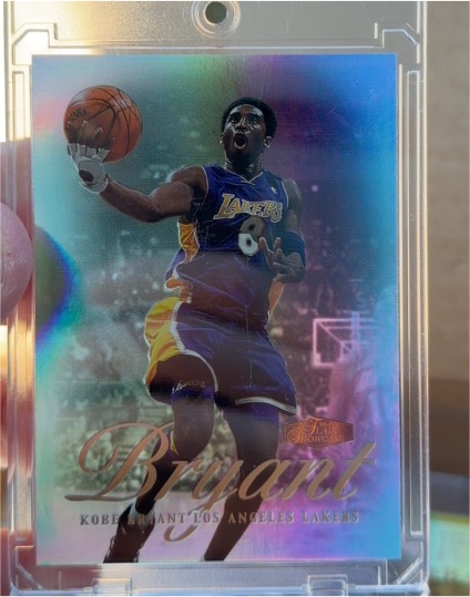 1999-00 Flair Showcase #50 Kobe Bryant Los Angeles Lakers — front