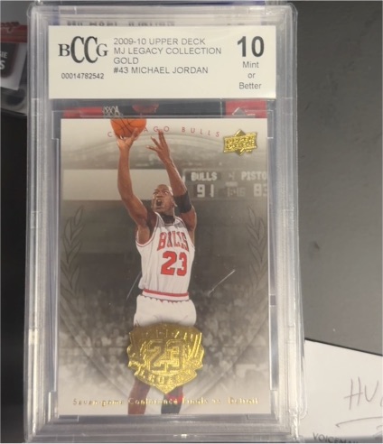 2009-10 Upper Deck MJ Legacy Collection GOLD #43 Michael Jordan — front