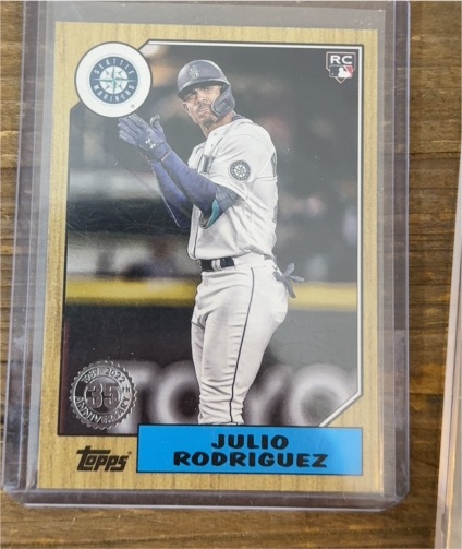 2022 Topps Update 87TBU-44 Julio Rodriguez 1987 35th Anniversary — front