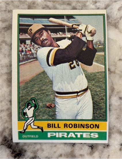 1976 Topps #137 Bill Robinson — front