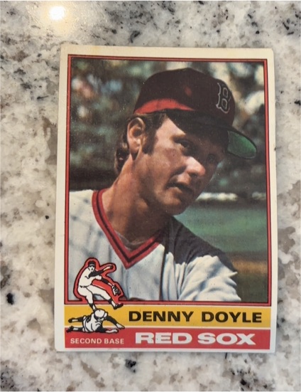 1976 Topps #381 Denny Doyle — front