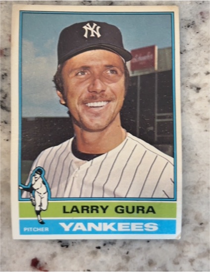 1976 Topps #319 Larry Gura New York Yankees — front