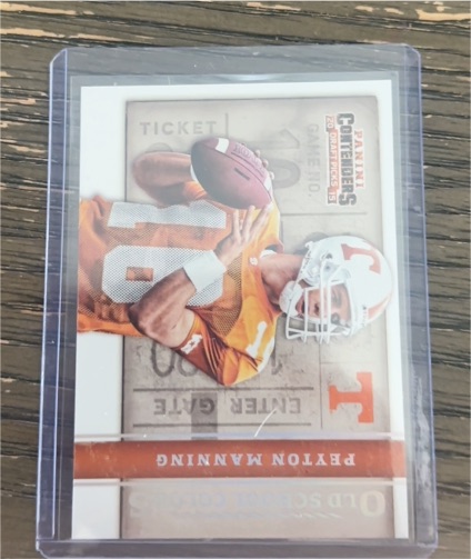 2015 Panini Contenders Draft Picks #42 Peyton Manning Old School Colors — front