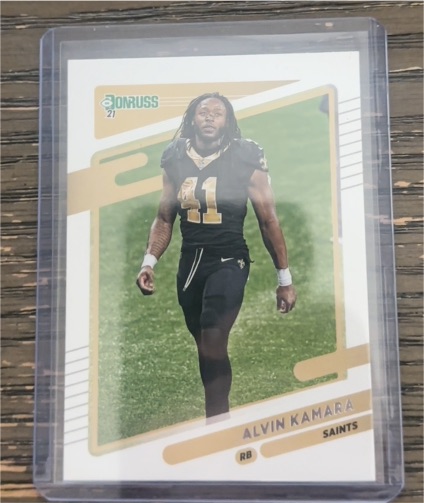 2021 Donruss Football #94 Alvin Kamara No Helmet Variation — front