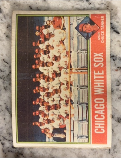 1976 Topps #656 Chicago White Sox Team Checklist Chuck Tanner Mgr — front