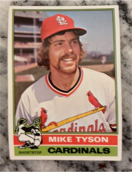 1976 Topps #86 Mike Tyson — front