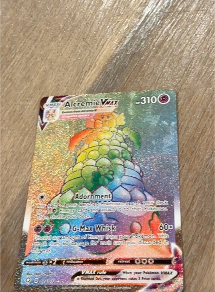 2020 Pokémon TCG Shining Fates #073/072 Alcremie VMAX — front