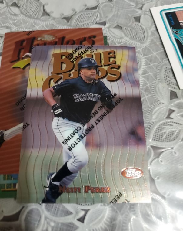 1997 Topps Finest Blue Chips #58 Neifi Perez — front
