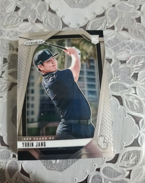2025 Panini Prizm LIV Golf #16 Yubin Jang — front