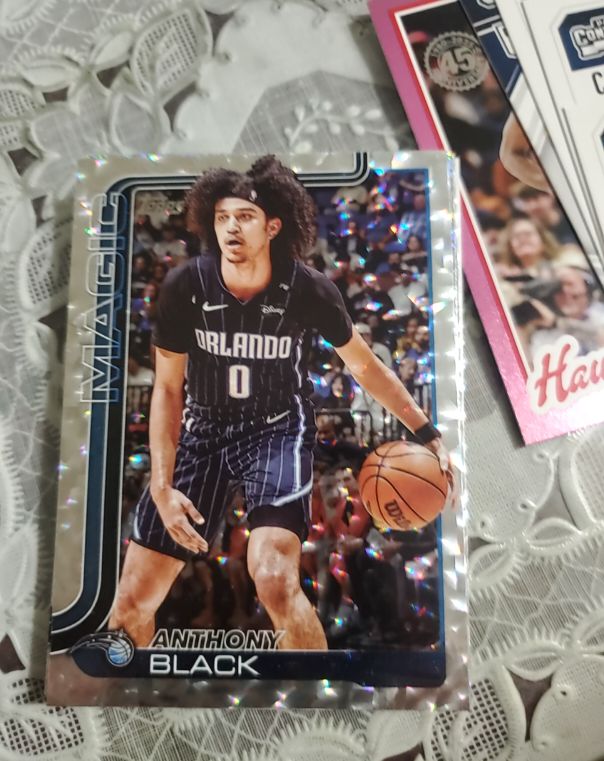 2025 Topps #89 Anthony Black — front