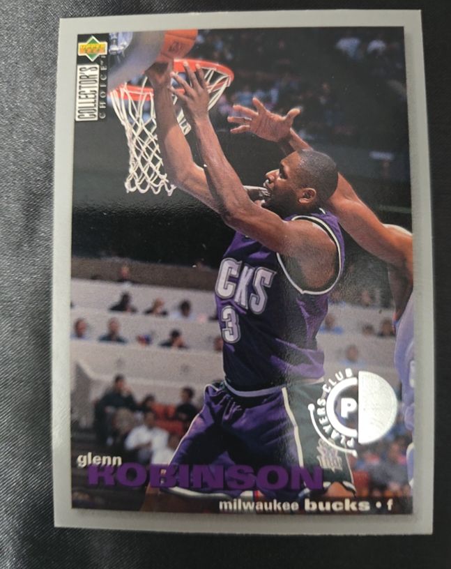 1995-96 Upper Deck Collector's Choice #219 Glenn Robinson — front