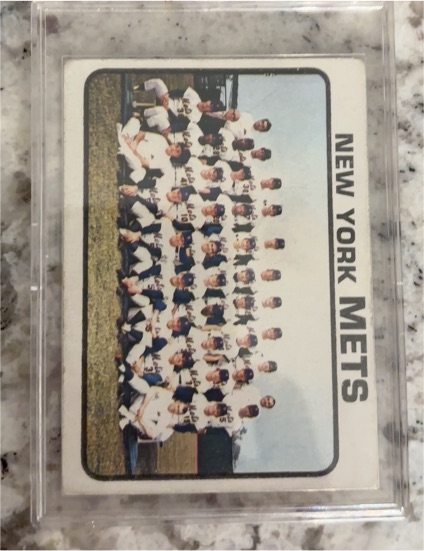 1973 Topps #389 New York Mets Team — front