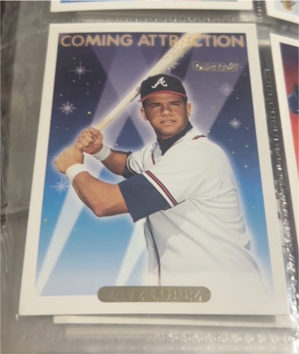 1993 Topps Gold #811 Javy Lopez Coming Attraction — front