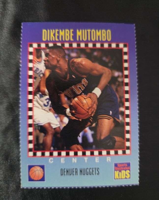 1994 Sports Illustrated for Kids #299 Dikembe Mutombo — front