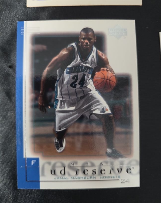 2000-01 Upper Deck Reserve #24 Jamal Mashburn — front
