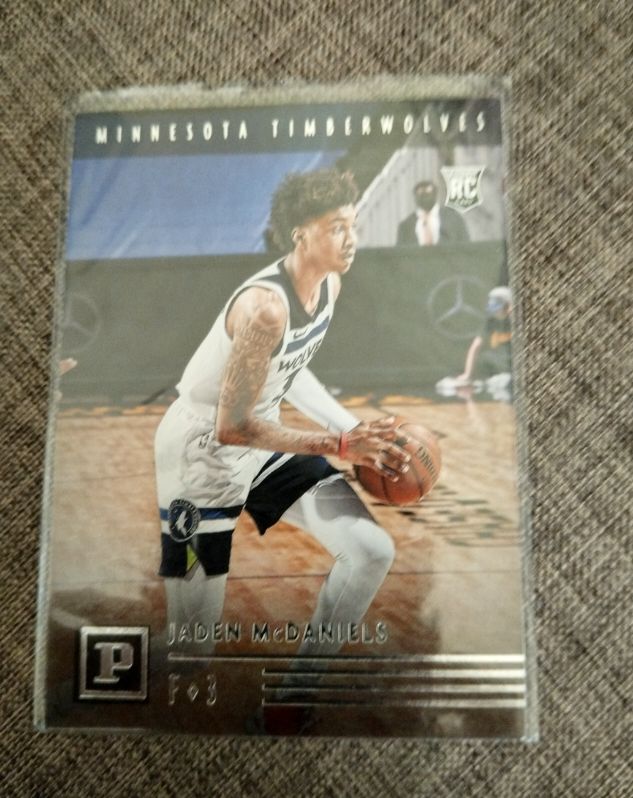 2020-21 Panini Chronicles #134 Jaden McDaniels — front