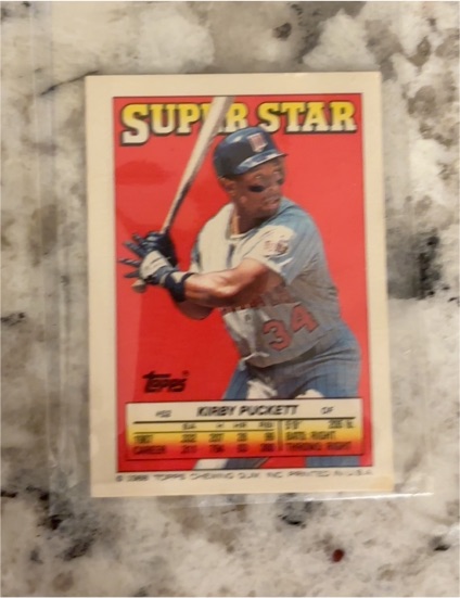 1988 Topps Super Star #52 Kirby Puckett — front