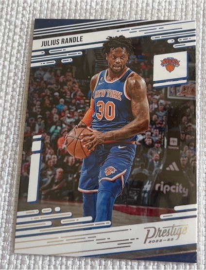 2022-23 Panini Chronicles Prestige #74 Julius Randle — front