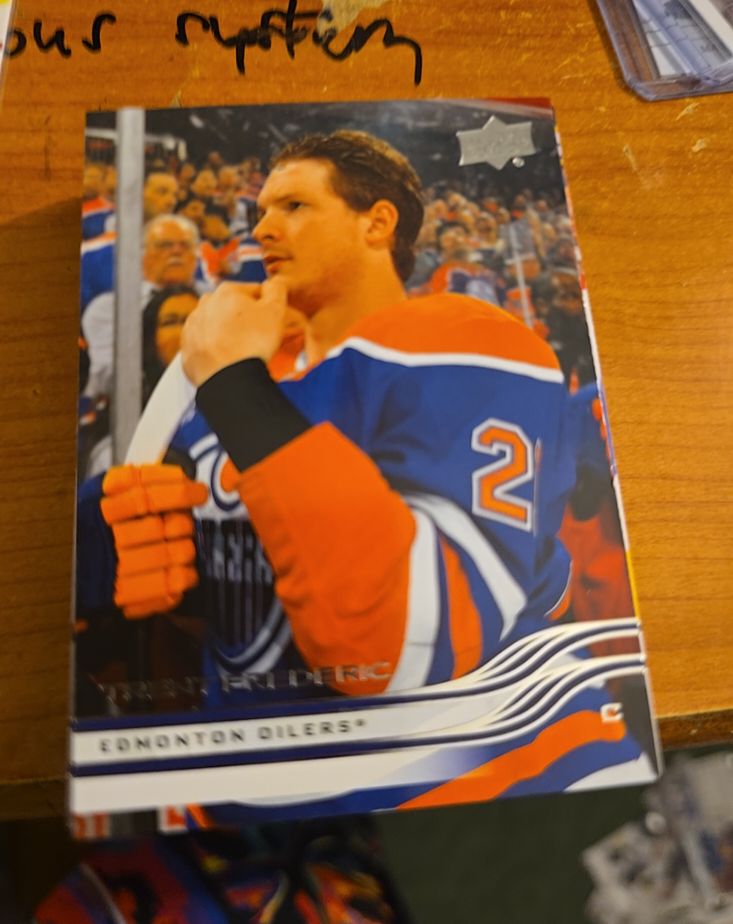 2025-26 Upper Deck #316 Leon Draisaitl — front