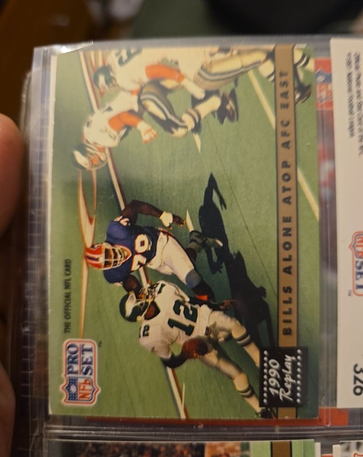 1991 Pro Set #334 Bruce Smith Alone Atop AFC East — front