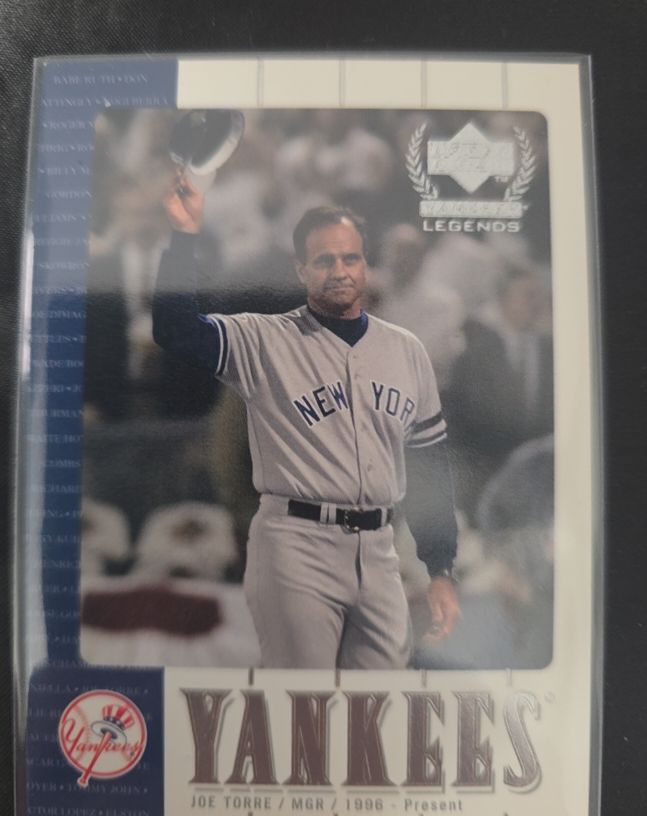 2000 Upper Deck Yankees Legends #24 Joe Torre — front