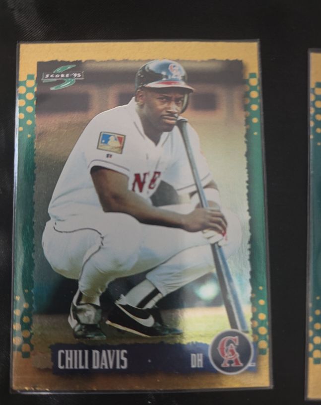 1995 Score #14 Chili Davis — front