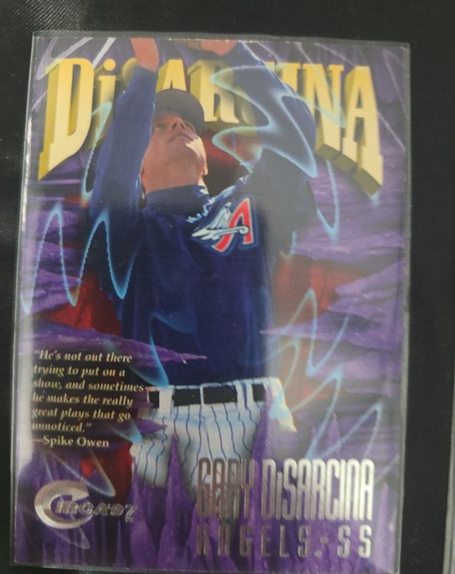 1997 Circa #309 Gary DiSarcina — front