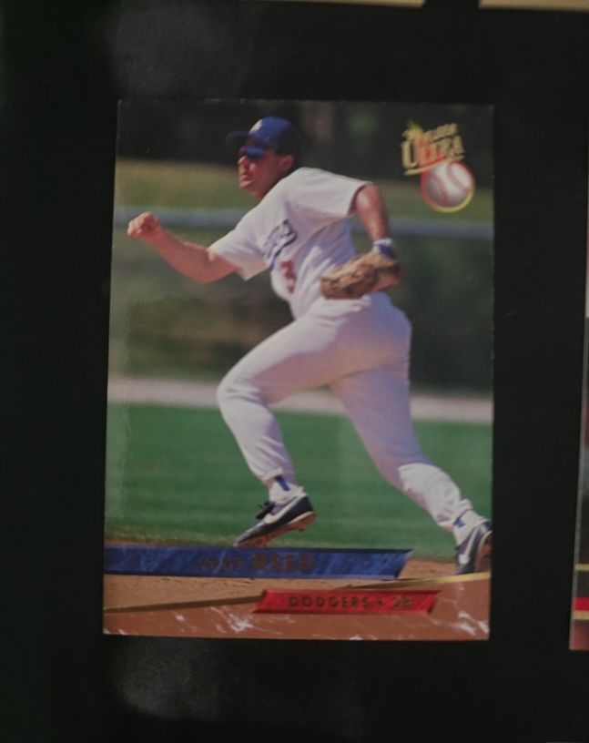 1992 Fleer Ultra #25 Orel Hershiser — front