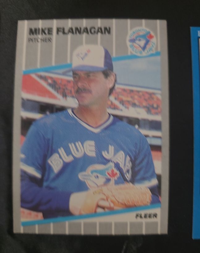 1989 Fleer #233 Mike Flanagan Toronto Blue Jays — front