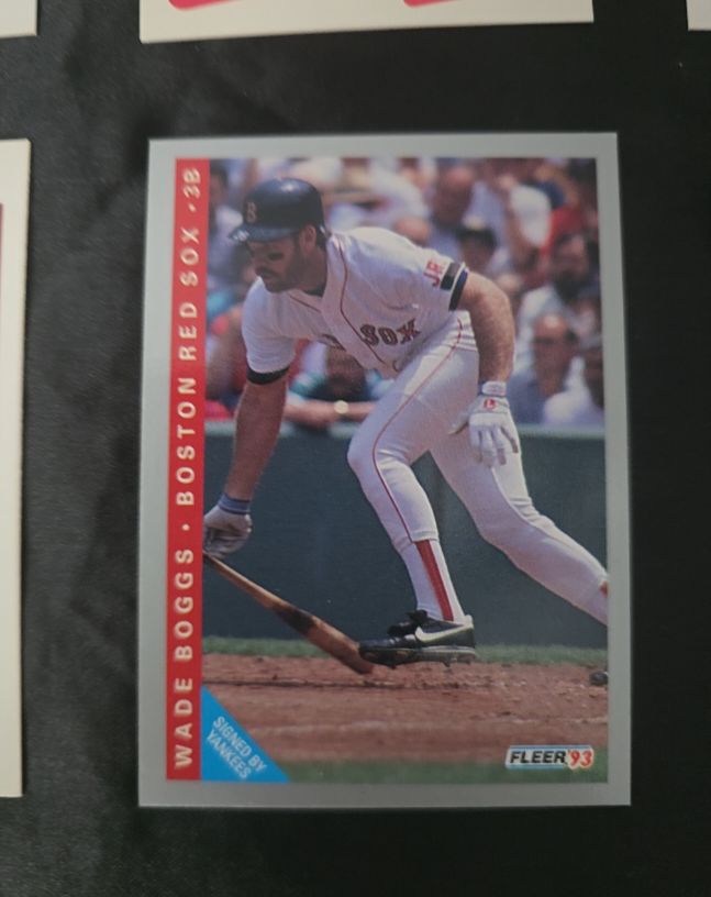 1993 Fleer #554 Wade Boggs Boston Red Sox — front