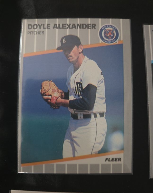 1989 Fleer #128 Doyle Alexander — front