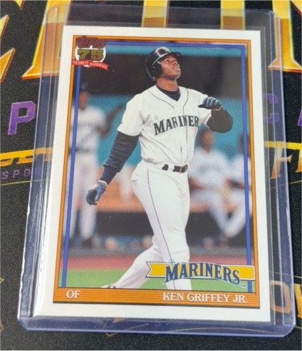 1991 Topps #T91-45 Ken Griffey Jr. — front