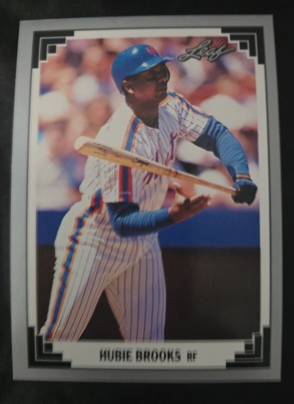 1991 Leaf #295 Hubie Brooks — front