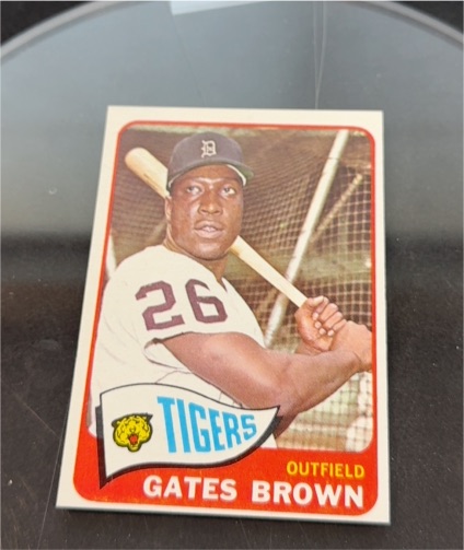 1965 Topps #19 Gates Brown — front