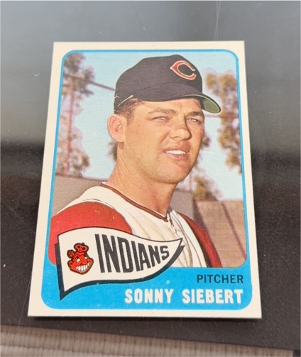 1965 Topps #96 Sonny Siebert — front