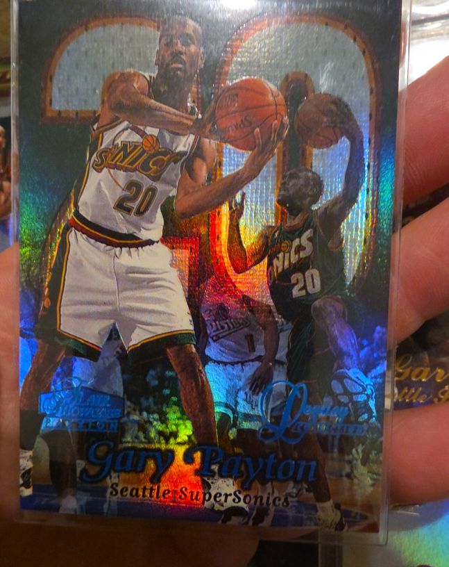 1998-99 Flair Showcase Row 2 #37 Gary Payton — front