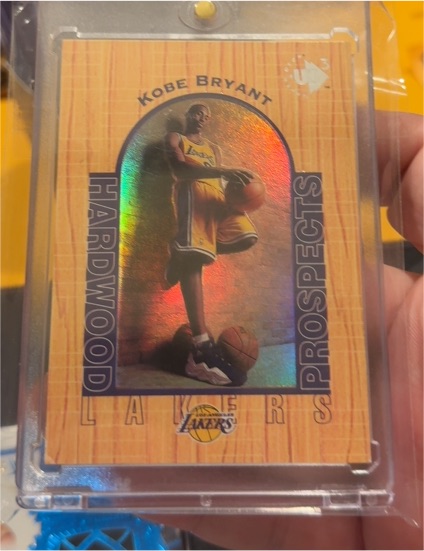 1996-97 Upper Deck UD3 #19 Kobe Bryant Hardwood Prospects Rookie Card — front