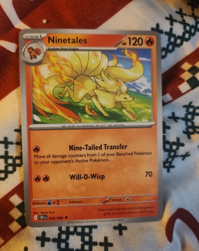 2016 Nintendo Pokemon TCG Chaos Rising #009 Ninetales — front