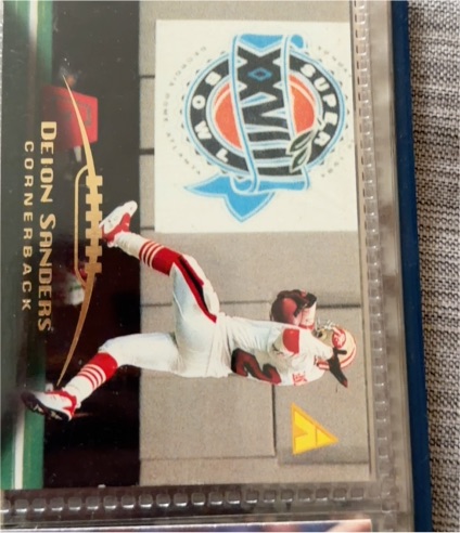 1995 Pinnacle #31 Deion Sanders — front