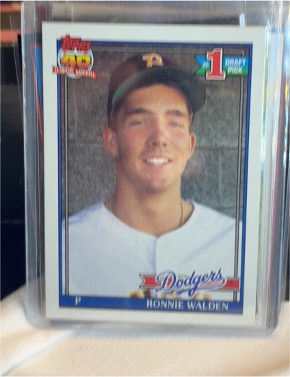 1991 Topps #596 Ronnie Walden — front