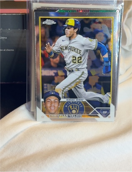 2023 Topps Chrome #109 Christian Yelich — front