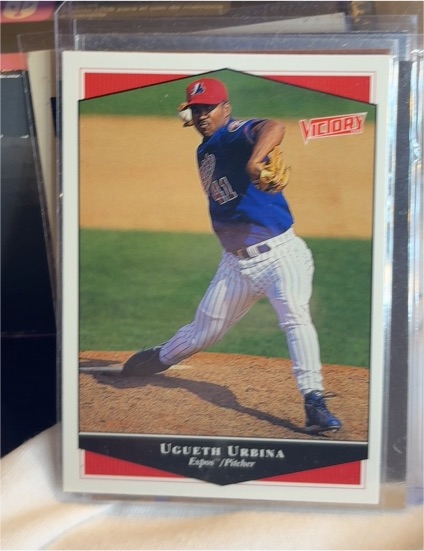 1999 Upper Deck Victory #241 Ugueth Urbina — front