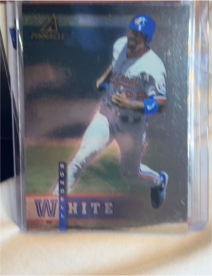 1997 Pinnacle #37 Rondell White — front