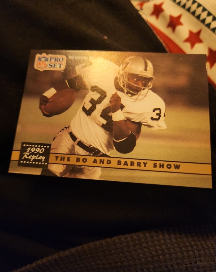 1991 Pro Set #335 The Bo and Barry Show Bo Jackson Barry Sanders — front