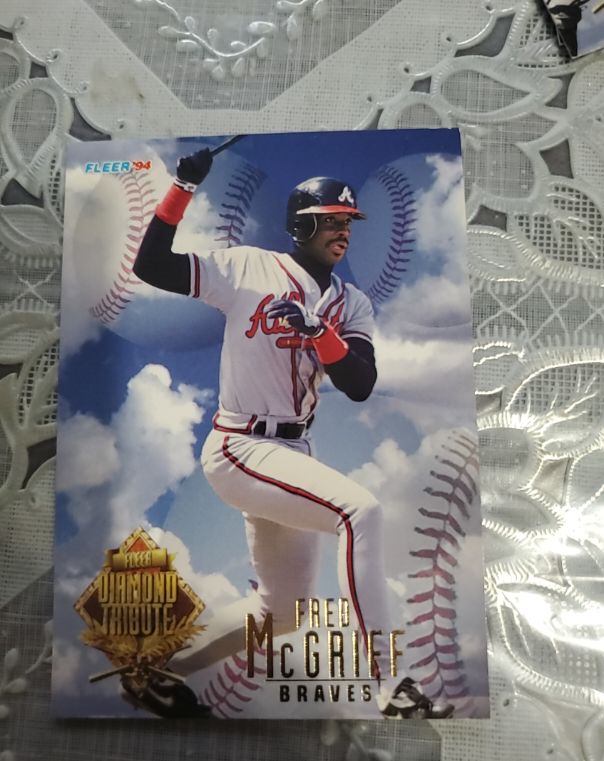 1994 Fleer Update Diamond Tribute #7 Fred McGriff Atlanta Braves — front