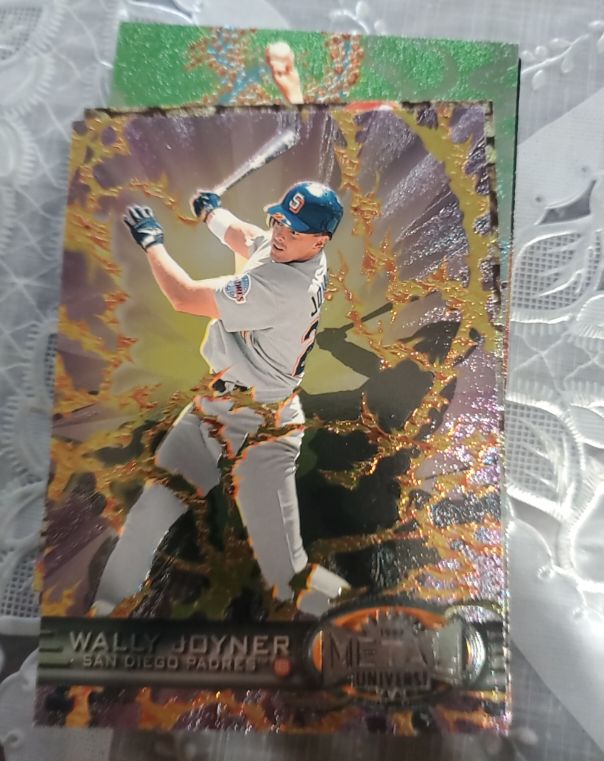 1997 Skybox Metal Universe #223 Wally Joyner — front