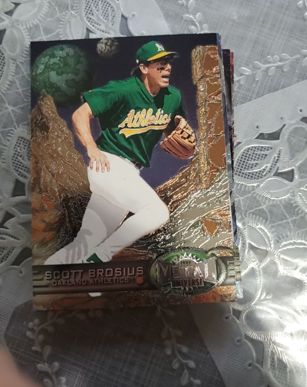 1997 Fleer Metal Universe #128 Scott Brosius — front