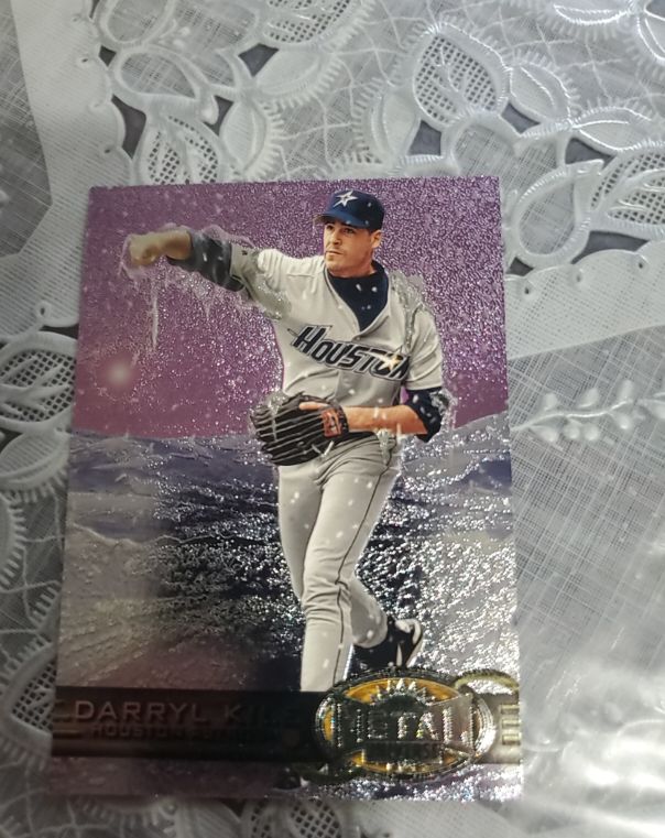 1997 Skybox Metal Universe #138 Darryl Kile Houston Astros — front