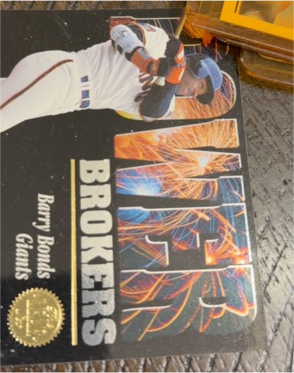 1994 Leaf Power Brokers #3 Barry Bonds — front